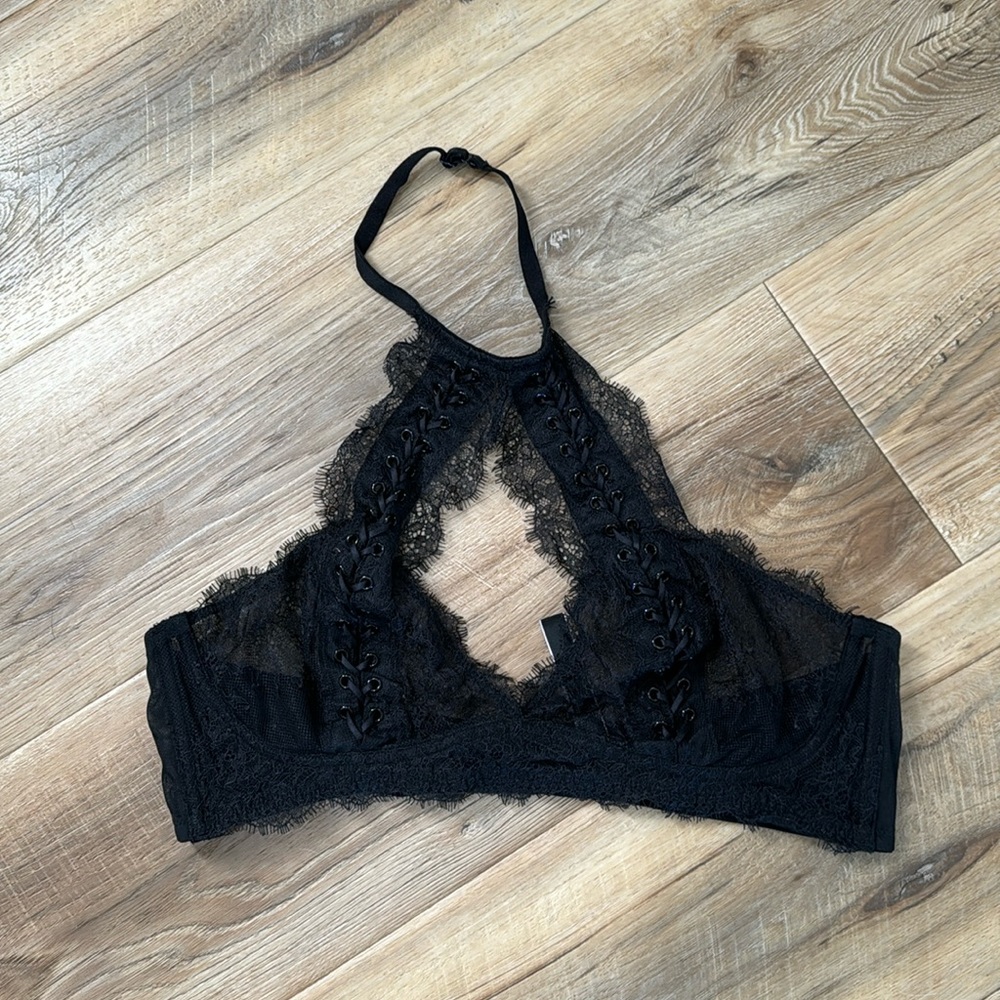 VS halter bralette
